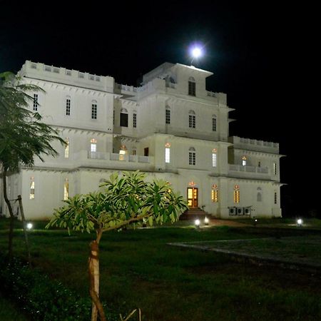 آغْرا Aaram Baagh Resort & Spa Agra- By Pachar Group المظهر الخارجي الصورة
